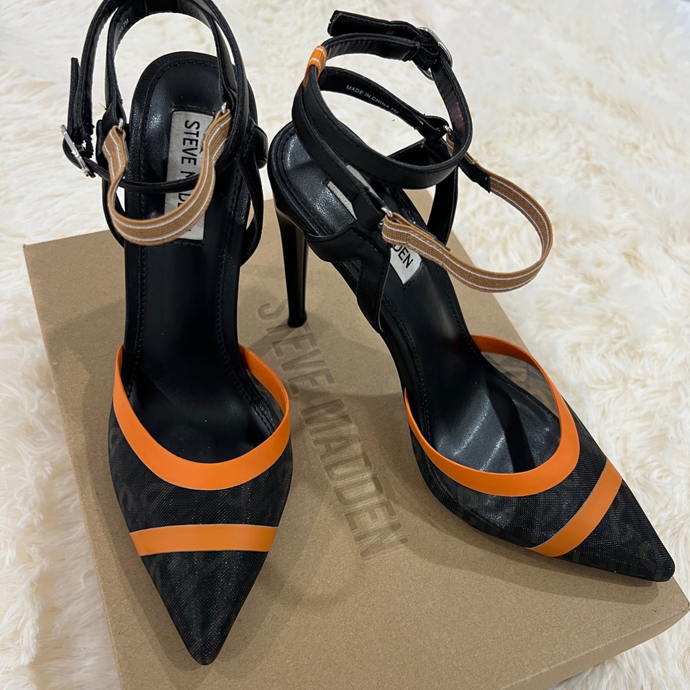 Steve Madden Black and Orange Strappy Heels